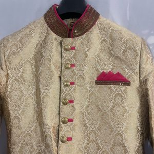 Manyavar Sherwani