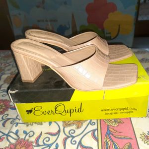 High Heels Footwear Size 7