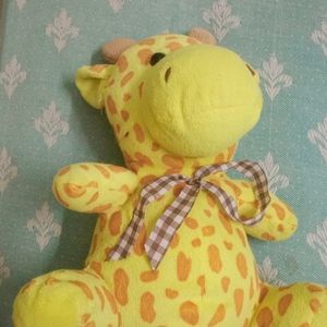 Giraffe Plushie Toy 🧸