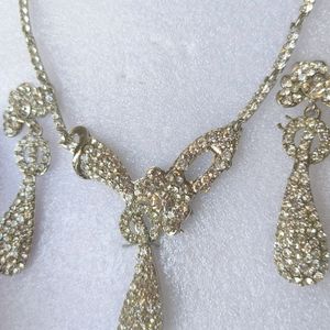 Fancy Necklace Set