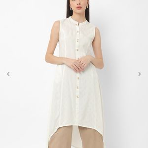 Avaasa Off-White High-Low A-Line Kurta Size L