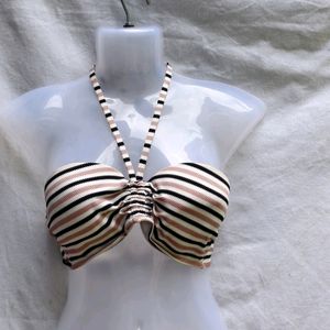 76P. CUTE BRA