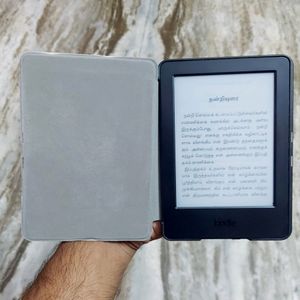 Amazon Kindle 7th Generation With Pouch