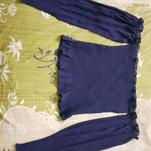 Off shoulder top( navy blue )