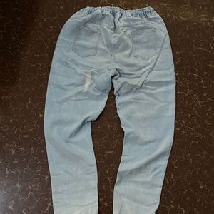 relaxed fit denim