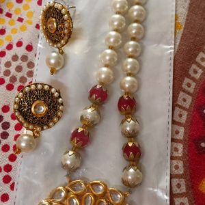 Pearl Kundan Necklace With Earrings Set