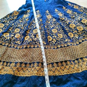 Golden Thread Work Dress 👗