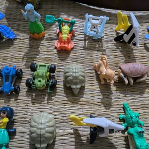 Miniature Kinder Toys