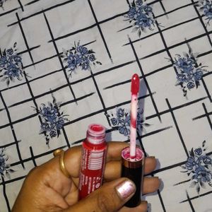 3 Combo Mattc Lipstik Maroon, Kajal,eyeliner