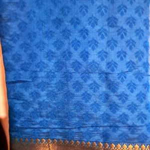 Aakarsha Voguish Saree