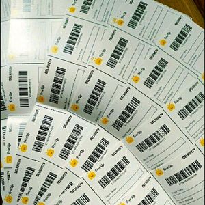 18 Shipping Labels & Bag's Free Home Delivery