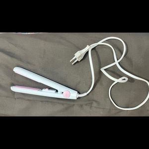 Mini Hair Straightener! Pink Colour For Women