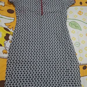 Black And White Printed Cotton Kurta For Women