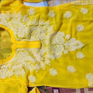 YELLOW CHIKANKARI KURTI SET💛