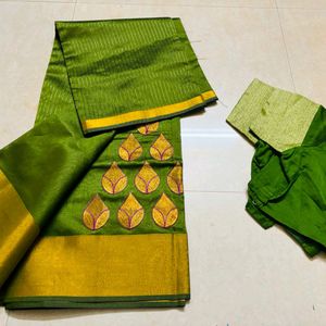 Green Saree With Blouse