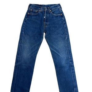 Levis 501 Series Jeans ( Fly Button)