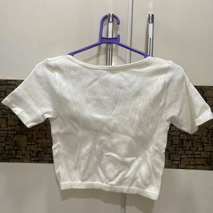 white crop top zara