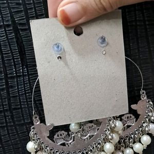 NEW EARRINGS WITH WhITE PEARL