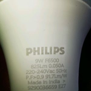 Philips 9-Watt LED Bulb (Pack of 3)