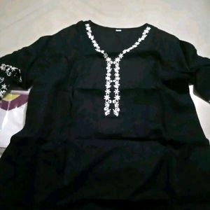 Preety Women Top