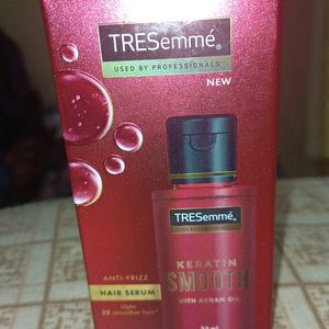 TRESemme' Keratin Hair Serum &Get A Free Lip Oil