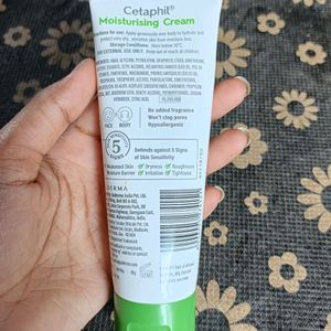 Cetaphil Moisturising Cream