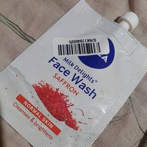 Nivea Face Wash Saffron