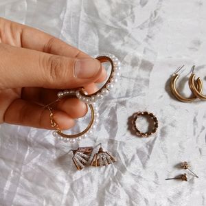 6 Pair Of Aesthetic Earrings With A Free Ring