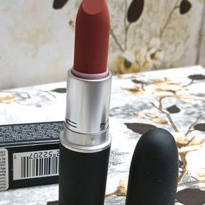 MAC POWDERKISS LIPSTICK 💄