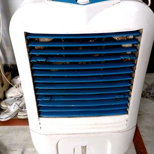 Small Cooler Good Condition