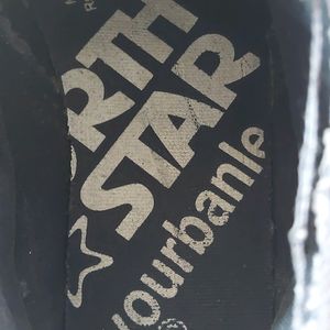 North Star Shoes For Men Size 6