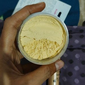 Loose Powder Shade Is Banana