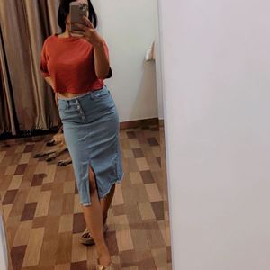 Sexy Crop Top And Skirt 🔥