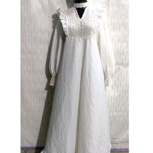 So Pretty And Beautiful Gown L/52