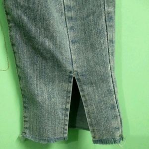 Urbanic XS Jeans With Side Slit (Ladies)