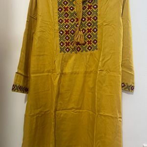 Navratri Special Mustard Top