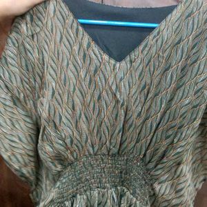 Pakistani Kaftan Dress Suit V Neck