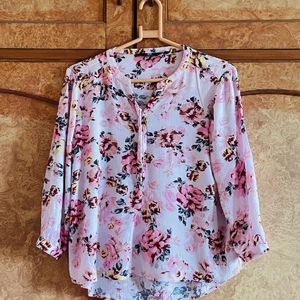 Floral Print top With Curved Hem 🌸