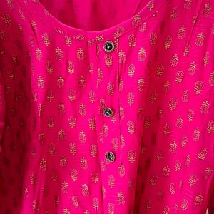 Pink Kurta For Women XL Size It Says