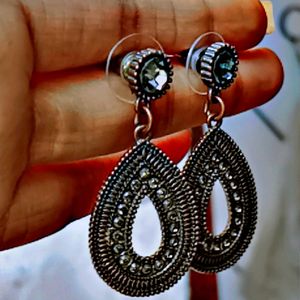 I Am Selling Beautiful Earings