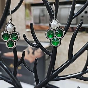 Elegant Green Earrings