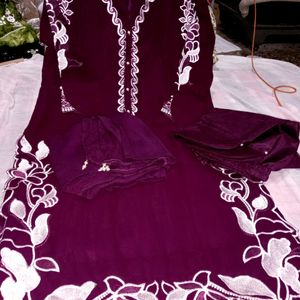 Havy Georgette Dress Suit With Embroidered Work