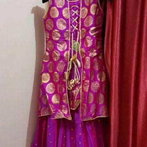 Girls Ethnic gown