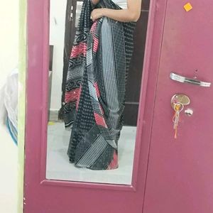 Red Black Bandhej Saree