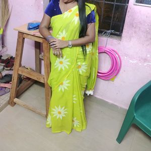 Flower design cotton saree without blouse