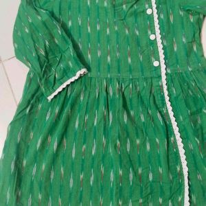 Short Stylish Kurti 💚