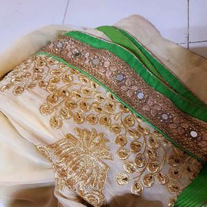 Women Embroidery Mirror Saree