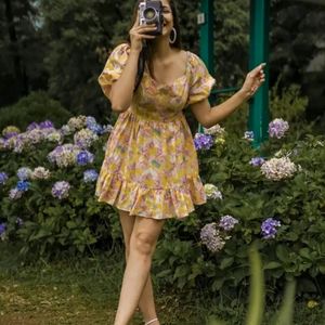 Beautiful Yellow Dress