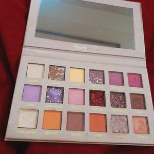 Nude Eyeshadow Kit