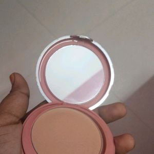 Lakme 9 To 5 PRIMER+MATTE POWDER FOUNDATION